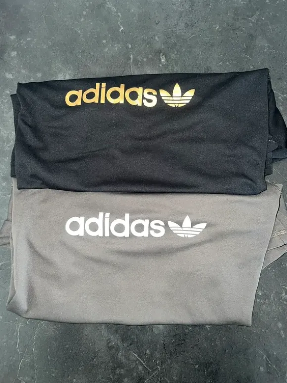 2x Adidas t-shirt