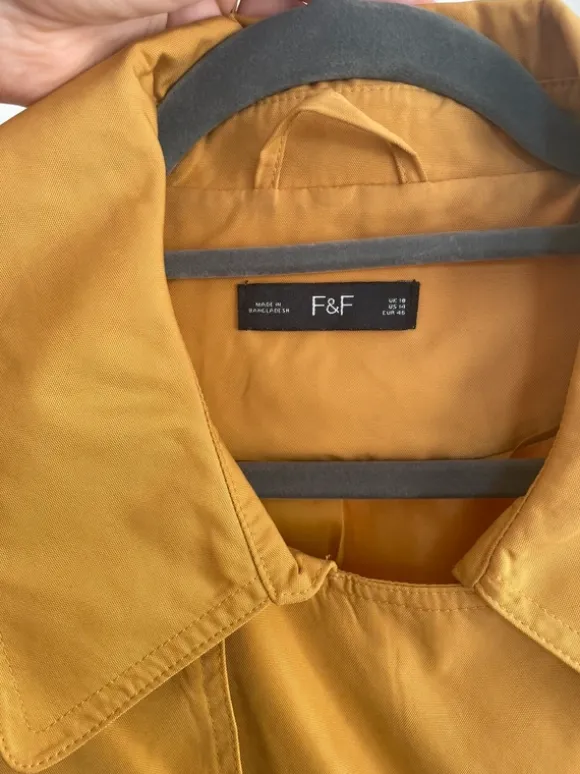 Yellow Trenchoat