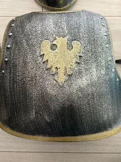Zbroja zabawkowa