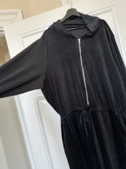 Zizzi velour buksedragt
